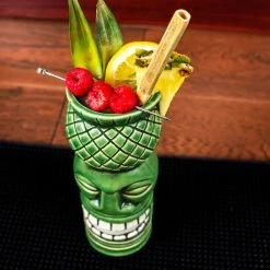 Promo 😍 BarMan BarConic® Tiki Drinkware - Pineapple Head - 20 Ounce ⌛ -BarMan - shop BarConic tiki pineapple scene2 700x700